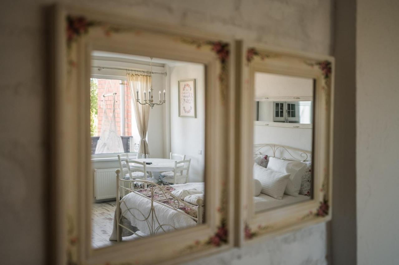 Vintage Lounge Studio By The Sea In เลียปาญา ภายนอก รูปภาพ